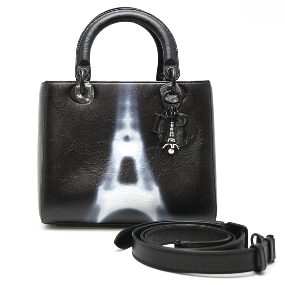 Christian Dior Dior Lady Women's Handbag Leather Black Eiffel Tower: --- Catalog ---Category: SizeSize (HxWxD): 20cm x 24cm x 12cm / 7.87'' x 9.44'' x 4.72''Category: DesignType: HandbagColor: BlackGender: WomenMaterial: Leather Category: GeneralBrand: Christian DiorCo