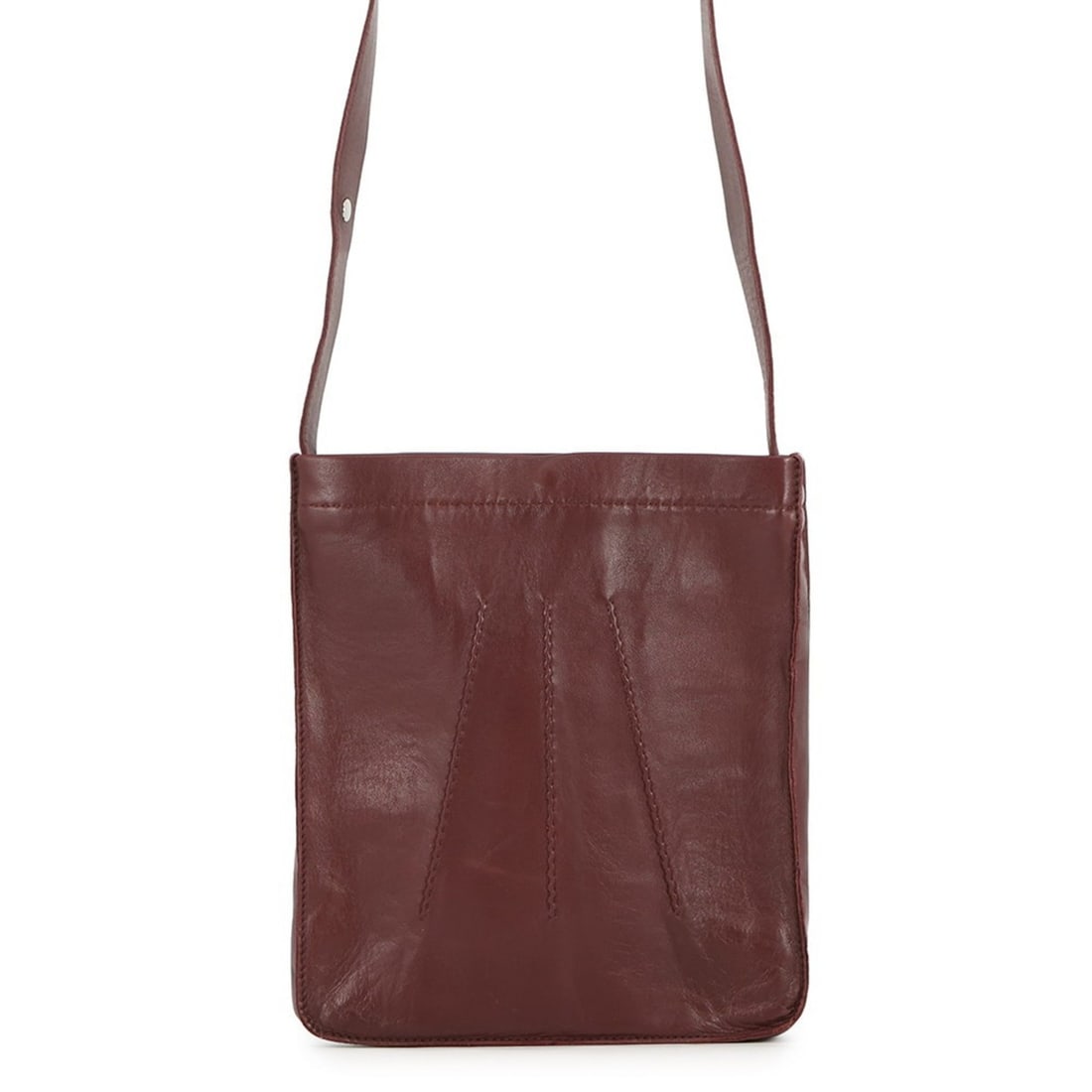 Hermes shoulder bag Toudou Bordeaux leather HERMES handbag: --- Catalog ---Category: SizeSize (HxWxD): 22cm x 19cm x 2cm / 8.66'' x 7.48'' x 0.78''Category: DesignType: Handbag, Shoulder bagColor: BordeauxGender: WomenMaterial: Leather Category: GeneralBrand:
