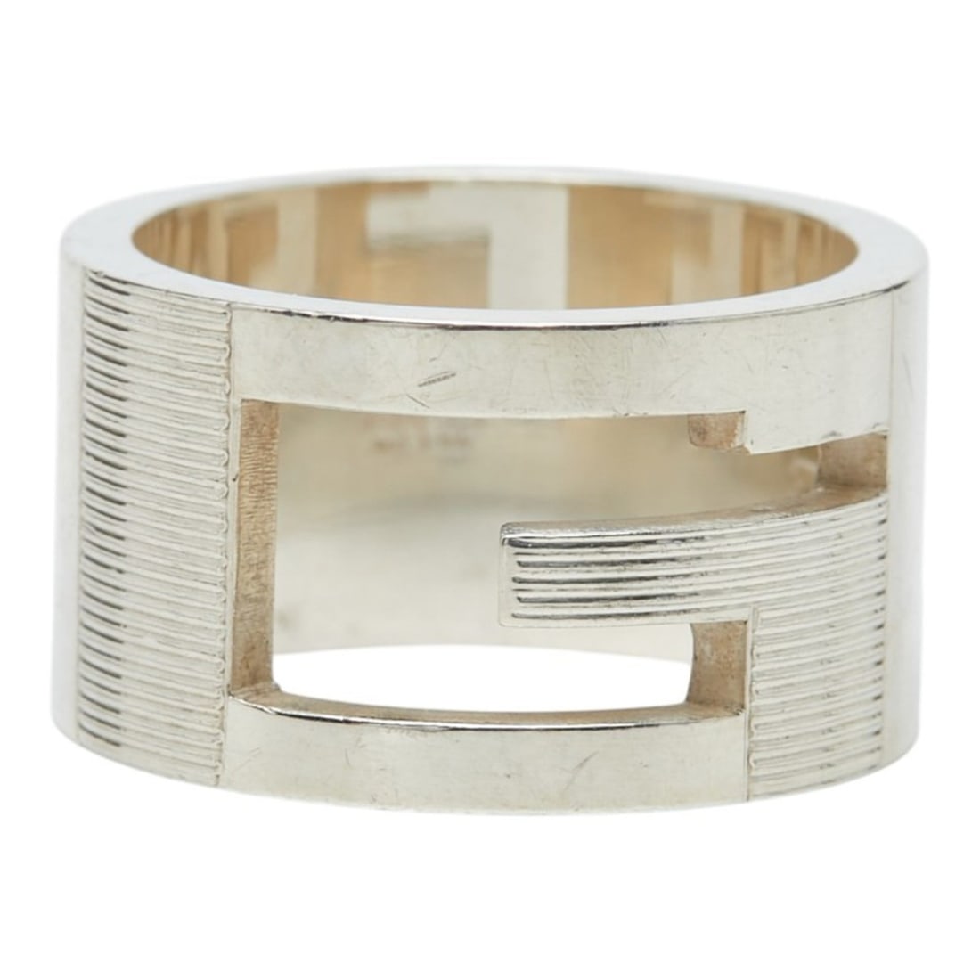Gucci Branded G Open Wide Ring, Size #14, Silver SV925, Women's GUCCI: --- Catalog ---Category: SizeJP Size: 13.5US Size: 6.5Category: DesignType: Band ringColor: SilverGender: WomenMaterial: Silver 925Category: GeneralBrand: Gucci--- Item List ---Section: ConditionRanki