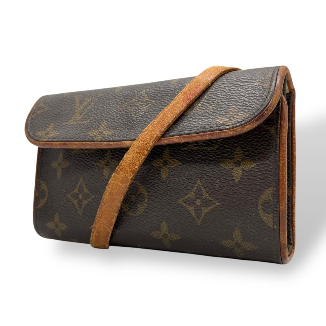 Louis Vuitton Monogram Pochette Florentine Body Bag, Leather, Gold Hardware, Brown, Women's, K6: --- Catalog ---Category: SizeSize (HxWxD): 10cm x 16cm x 4cm / 3.93'' x 6.29'' x 1.57''Category: DesignType: Shoulder bag, Sling bagColor: Brown, MonogramGender: WomenMaterial: Monogram , Leather Cate