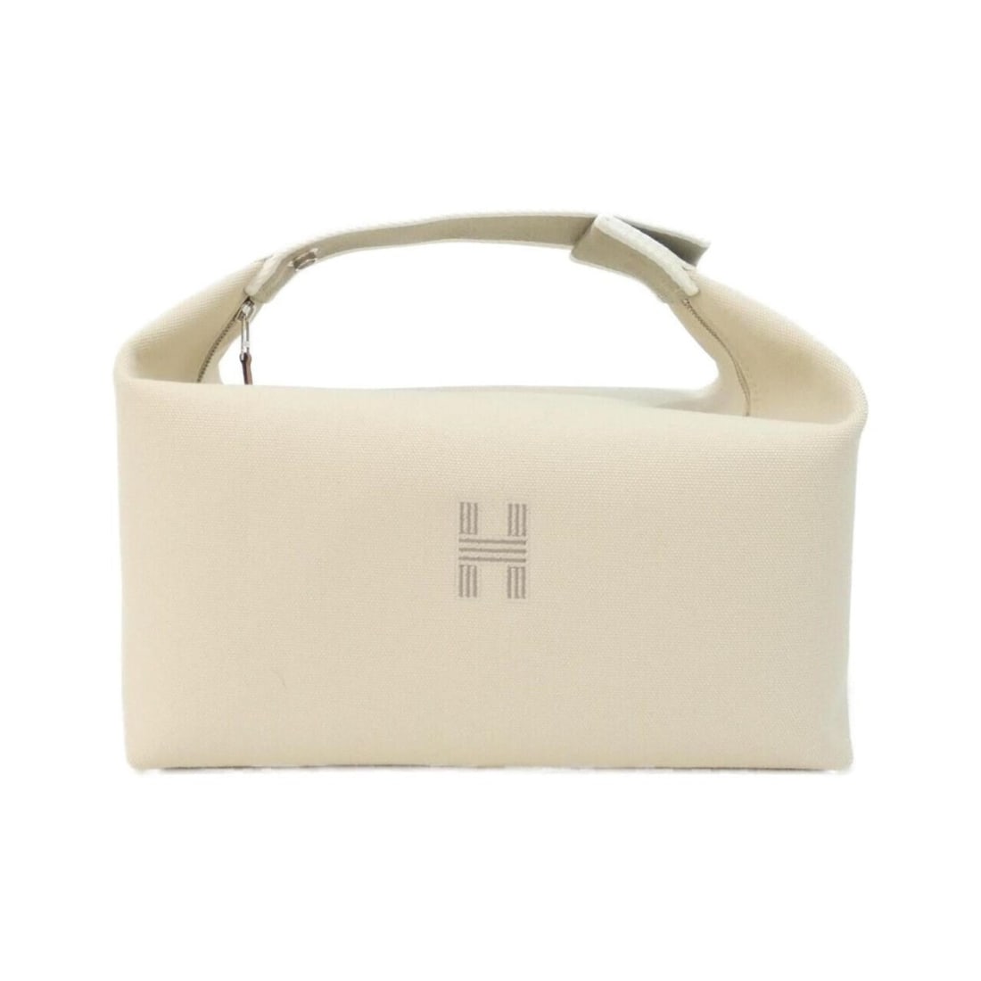 Hermes Bride à Black GM 103223M Handbag Pouch: --- Catalog ---Category: SizeSize (HxWxD): 21cm x 25cm x 14cm / 8.26'' x 9.84'' x 5.51''Category: DesignType: Handbag, PouchColor: NaturalGender: Women,MenMaterial: Canvas Hardware Color: SilverCatego