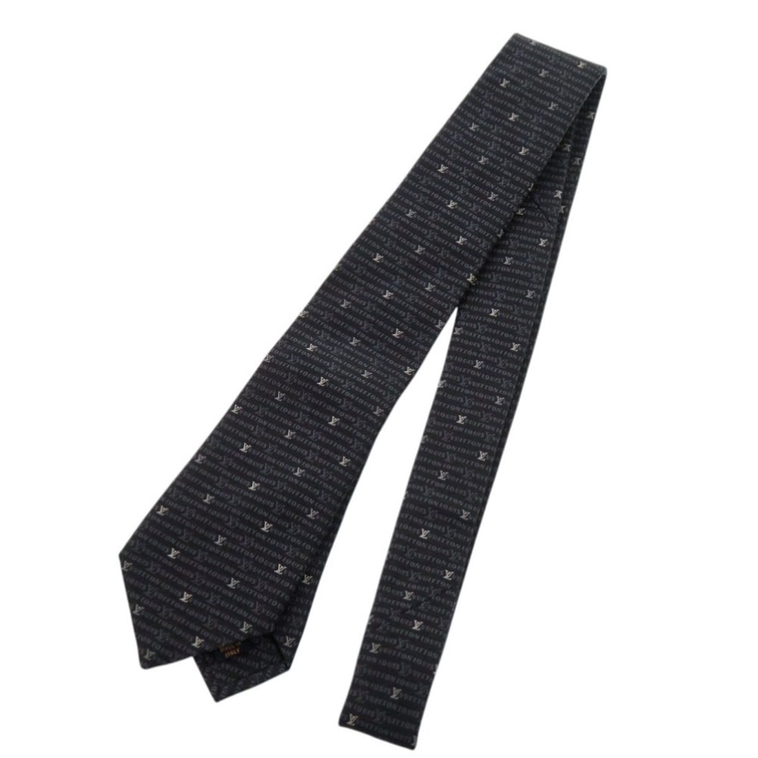 Like New Louis Vuitton M73633 All-over Pattern Silk Black Tie LV 0629LOUIS VUITTON: --- Catalog ---Category: SizeWidth: 7.5cm / 2.95''Total Length: 146cm / 57.48''Category: DesignType: CravatColor: BlackGender: MenMaterial: Silk Category: GeneralMPN: M73633Brand: Louis VuittonCountry