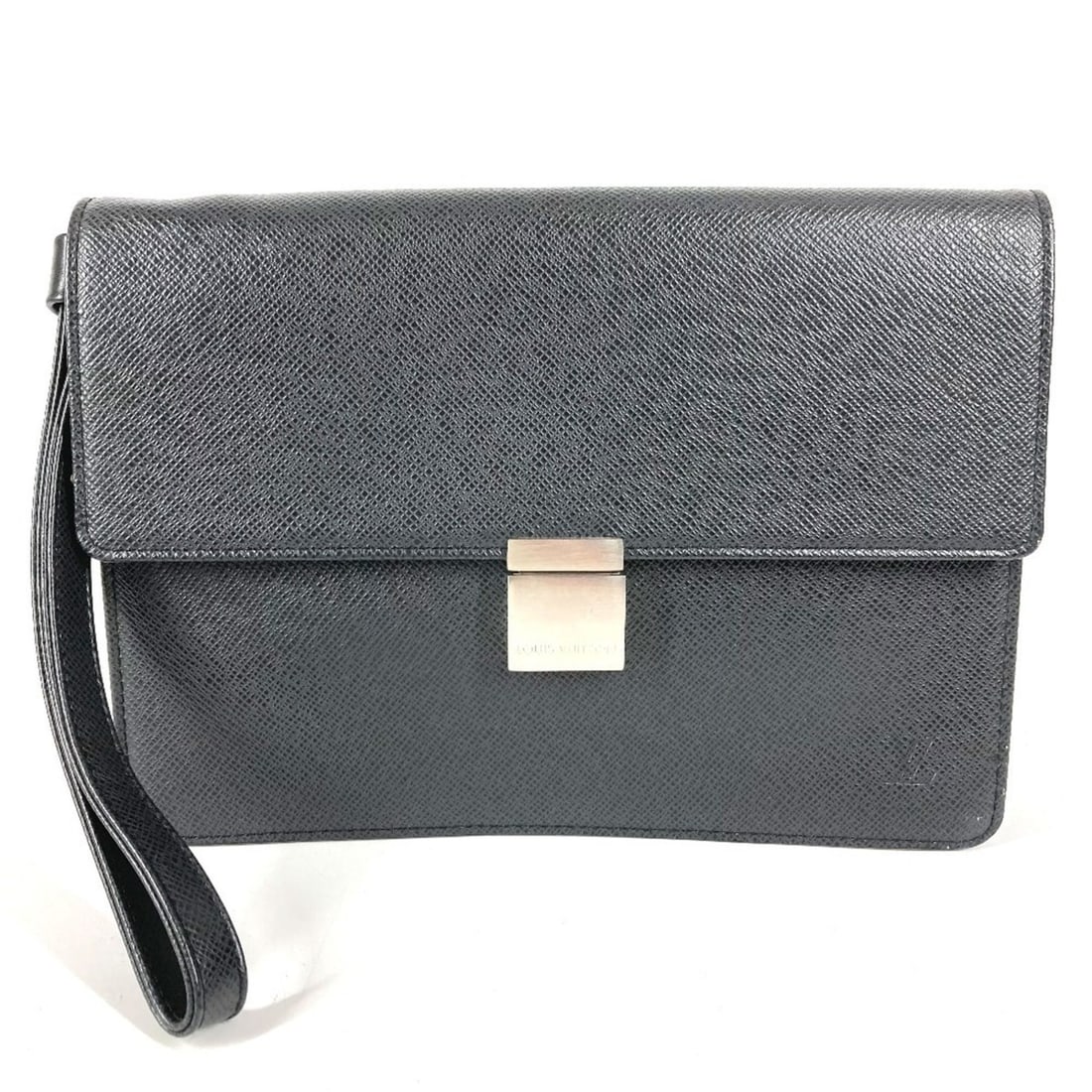 LOUIS VUITTON M30782 Taiga Selenga Bag Strap Flap Handbag Pouch Clutch Second Leather Men's Ardoise: --- Catalog ---Category: SizeSize (HxWxD): 19cm x 25.5cm x 6.5cm / 7.48'' x 10.03'' x 2.55''Category: DesignType: Clutch bag, Handbag, PouchColor: Ardoise, BlackGender: MenMaterial: Taiga leather Cate