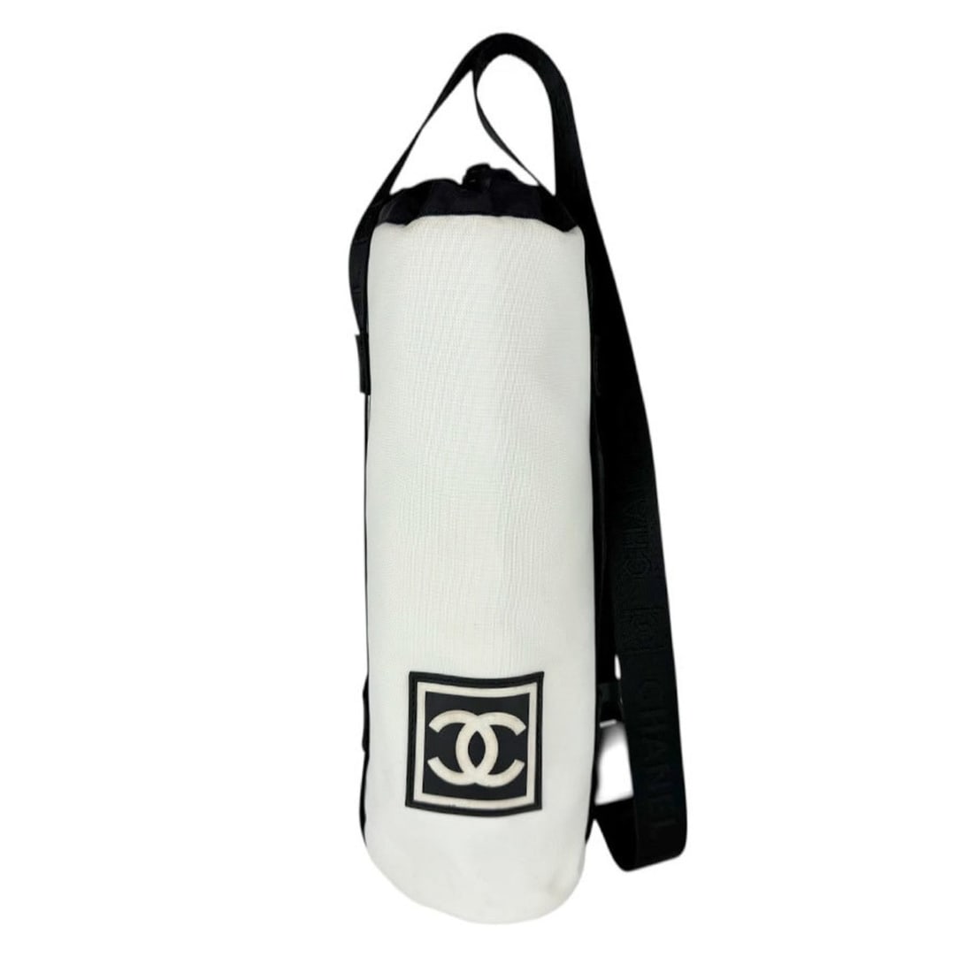 Chanel CHANEL Drink Bag Bottle Case Sport Line Nylon White Black Men's Women's Free Shipping z9001: --- Catalog ---Category: SizeSize (HxWxD): 30cm x 10cm x 10cm / 11.81'' x 3.93'' x 3.93''Category: DesignType: PouchColor: Black, WhiteGender: Men,WomenMaterial: Nylon Category: GeneralBrand: ChanelCo