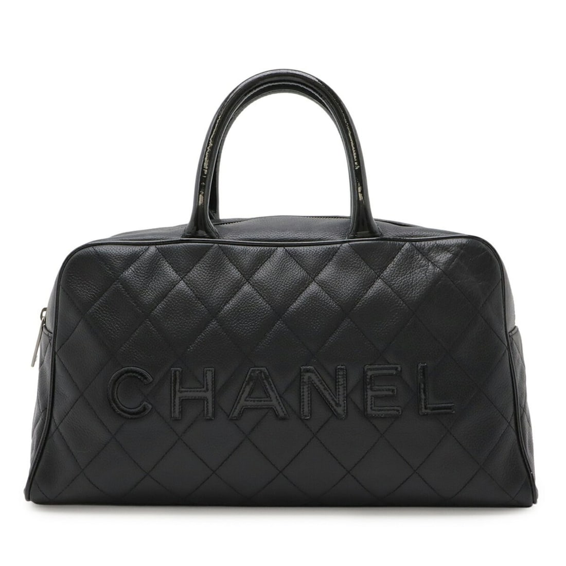 CHANEL Matelassé Handbag, Caviar Leather, Enamel, Black, A15685: --- Catalog ---Category: SizeSize (HxWxD): 19.5cm x 37cm x 11.5cm / 7.67'' x 14.56'' x 4.52''Category: DesignType: HandbagColor: BlackGender: WomenMaterial: Grained Calfskin Category: GeneralMPN: A156