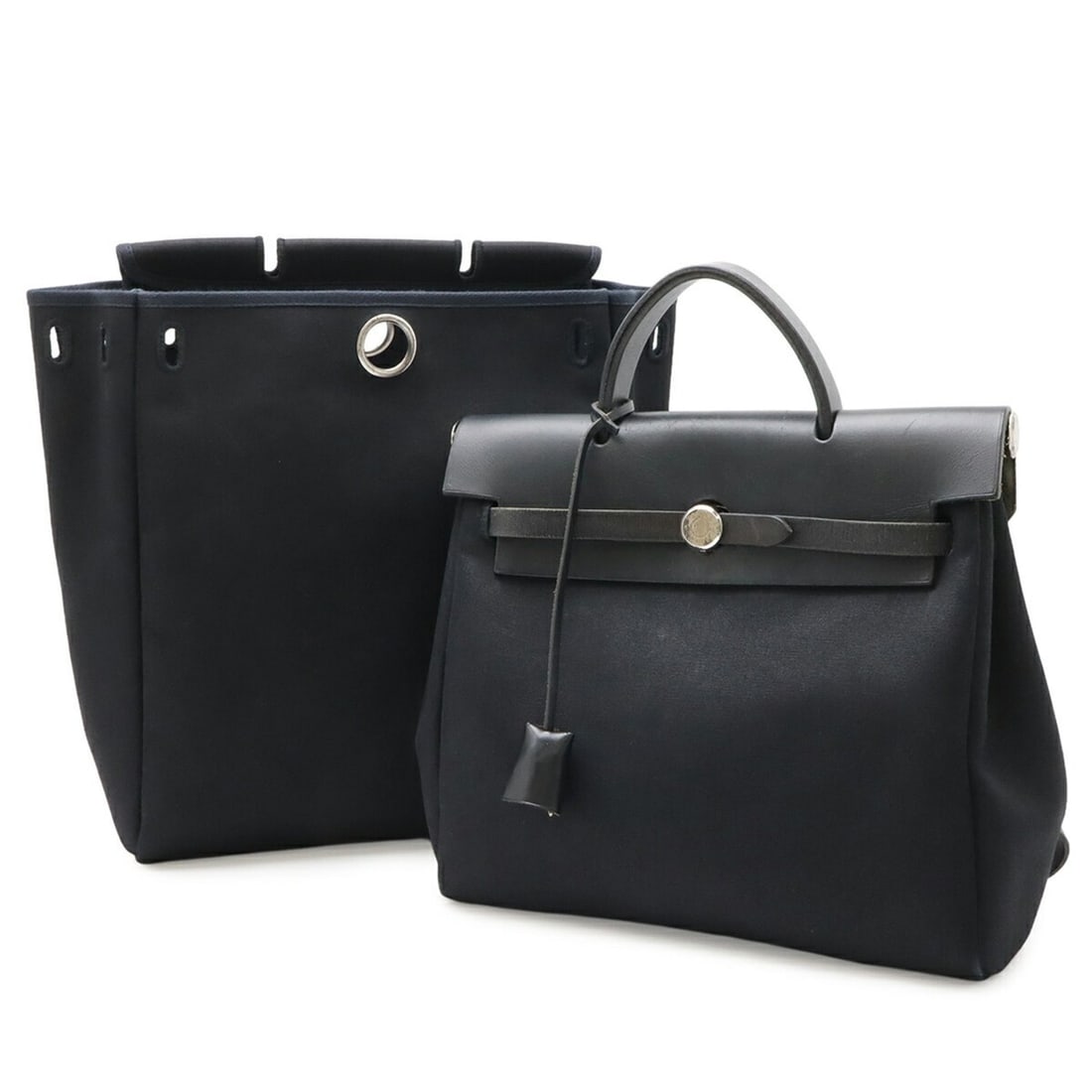 HERMES Herbag Ad PM Backpack Handbag Toile Officier Leather Black ?G Stamp: --- Catalog ---Category: SizeSize (HxWxD): 27cm x 28.5cm x 11cm / 10.62'' x 11.22'' x 4.33''Category: DesignType: Backpack, HandbagColor: BlackGender: WomenMaterial: Toile officier , Leather Category: