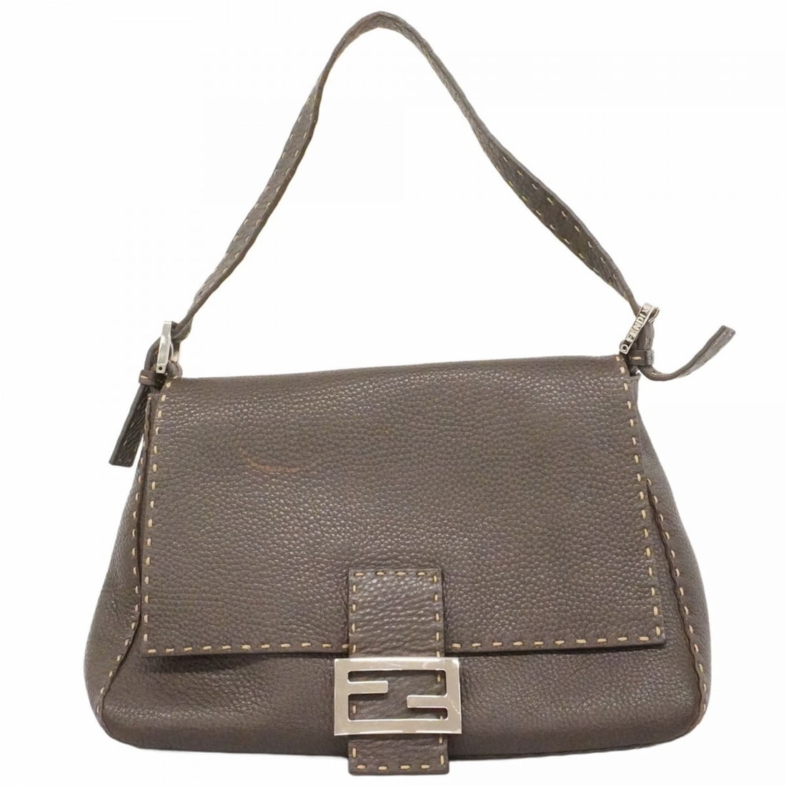 Fendi Selleria Mamma Bucket Handbag, Leather, Dark Brown, Women's: --- Catalog ---Category: SizeSize (HxWxD): 22cm x 29cm x 12.5cm / 8.66'' x 11.41'' x 4.92''Category: DesignType: HandbagColor: Dark brownGender: WomenMaterial: Leather Hardware Color: SilverCategory: