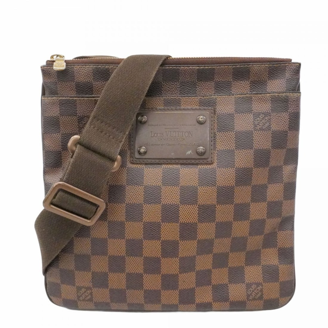Louis Vuitton Damier Pochette Plat Brooklyn Shoulder Bag N41100 Ebene Women's: --- Catalog ---Category: SizeSize (HxWxD): 25cm x 25cm x 2cm / 9.84'' x 9.84'' x 0.78''Category: DesignType: Shoulder bagColor: EbeneGender: WomenCategory: GeneralMPN: N41100Brand: Louis Vuitton--- It
