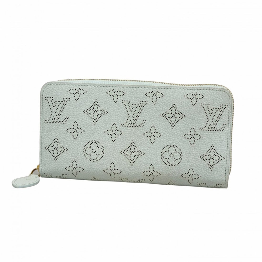 Louis Vuitton Mahina Zippy Wallet M28063 Sky Blue Citrus (Japan Limited Edition) for Women: --- Catalog ---Category: SizeSize (HxWxD): 10.5cm x 19.5cm x 2.5cm / 4.13'' x 7.67'' x 0.98''Category: DesignType: Long wallet (bi-fold)Color: Sky blueGender: WomenCategory: GeneralMPN: M28063Brand: L