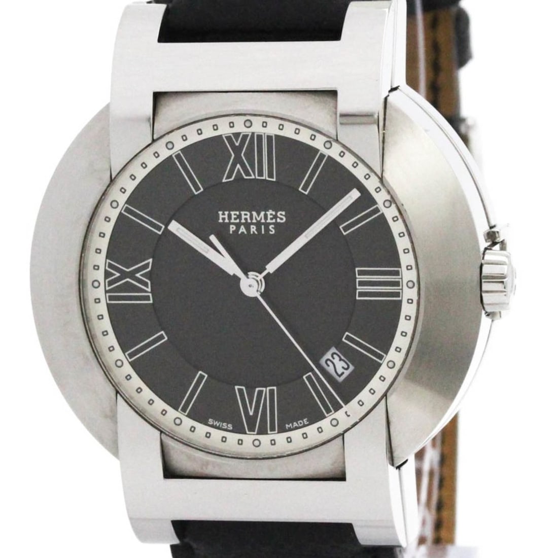 HERMES Nomade Compass Steel Auto Quartz Mens Watch NO2.910 Polished: --- Catalog ---Category: SizeCase Diameter: 41mm / 1.61''Category: DesignType: WristwatchStyle: Dress/FormalGender: MenColor (Dial): BlackMaterial (Band): LeatherMaterial (Case): Stainless steelCatego