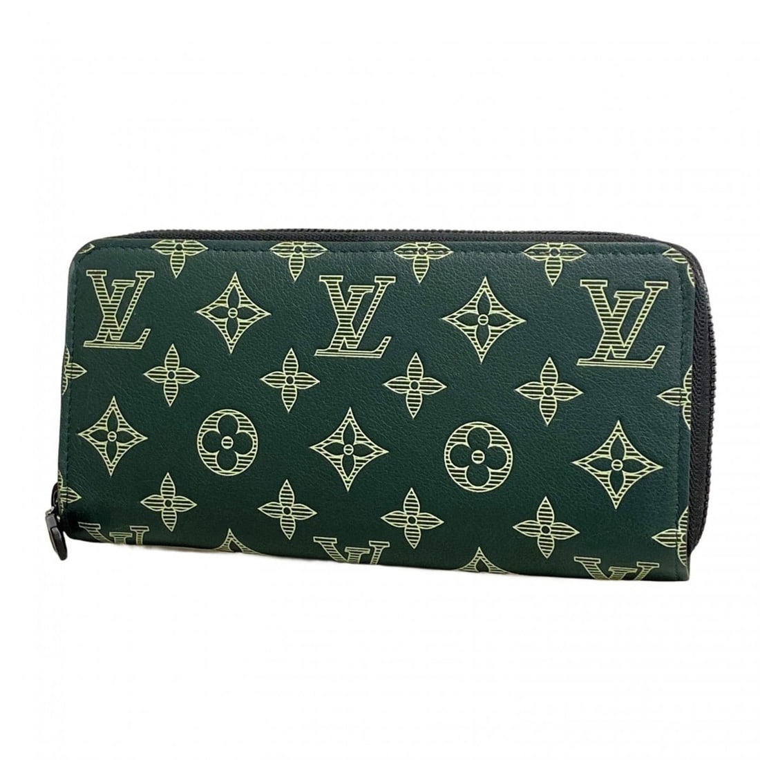 Louis Vuitton Monogram Shadow Zippy Wallet Horizontal Long M27178 Forest Green Men's: --- Catalog ---Category: SizeSize (HxWxD): 10cm x 20cm x 2.5cm / 3.93'' x 7.87'' x 0.98''Category: DesignType: Long wallet (bi-fold)Color: GreenGender: MenCategory: GeneralMPN: M27178Brand: Louis Vuit