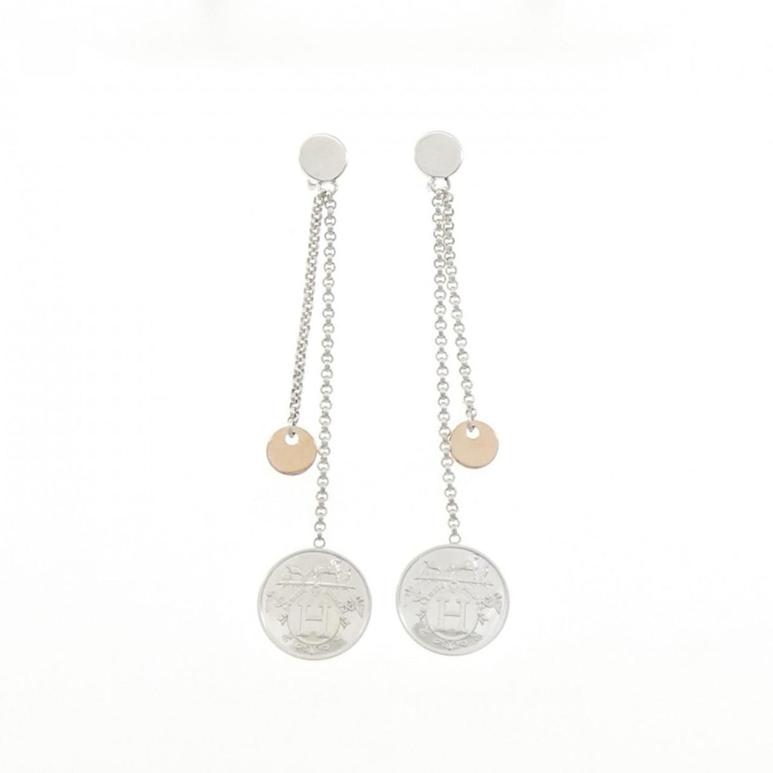 Hermes Ex-Libris PM Earrings: --- Catalog ---Category: SizeWeight: 7.1g / 0.25oz.Size (HxWxD): 62.10mm x 12.00mm / 2.44'' x 0.47''Category: DesignType: Drop earringsGender: WomenMaterial: Pink gold (18K), Silver 925Category: Gener