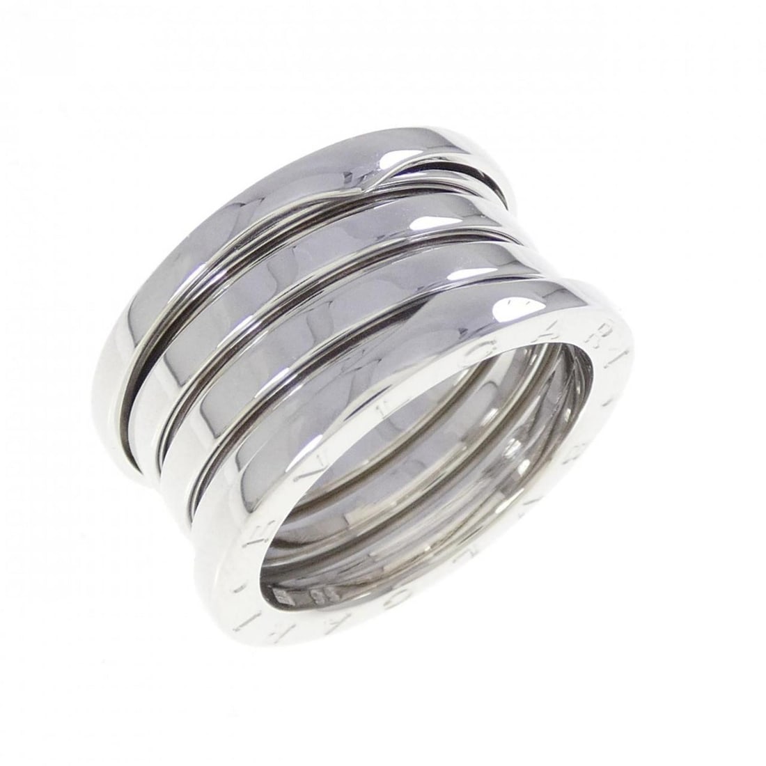 Bvlgari B.zero1 4-band ring: --- Catalog ---Category: SizeWidth: 11.6mm / 0.46''Weight: 10.7g / 0.37oz.JP Size: 16US Size: 8Category: DesignType: Band ringGender: WomenMaterial: White gold (18K)Category: GeneralLine: