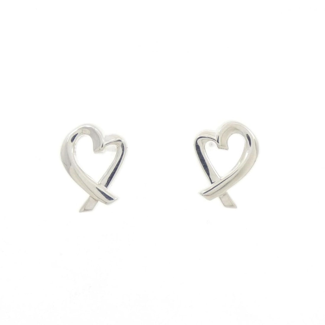 Tiffany Loving Heart Mini Earrings: --- Catalog ---Category: SizeWeight: 1.3g / 0.04oz.Size (HxWxD): 10.20mm x 7.80mm / 0.40'' x 0.31''Category: DesignType: Stud earringsGender: WomenMaterial: Silver 925Category: GeneralLine: Loving Hea