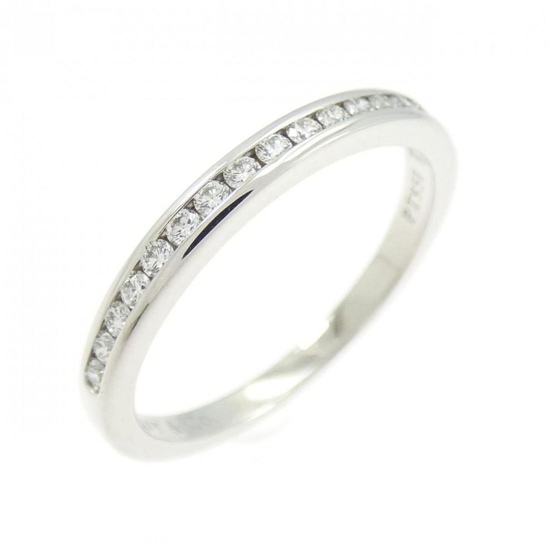 Tiffany Half Circle Channel Setting Ring: --- Catalog ---Category: SizeJP Size: 11.5US Size: 6Category: DesignType: Band ringColor: PlatinumStone: DiamondGender: WomenMaterial: Platinum 950Category: GeneralBrand: Tiffany--- Item List ---Secti