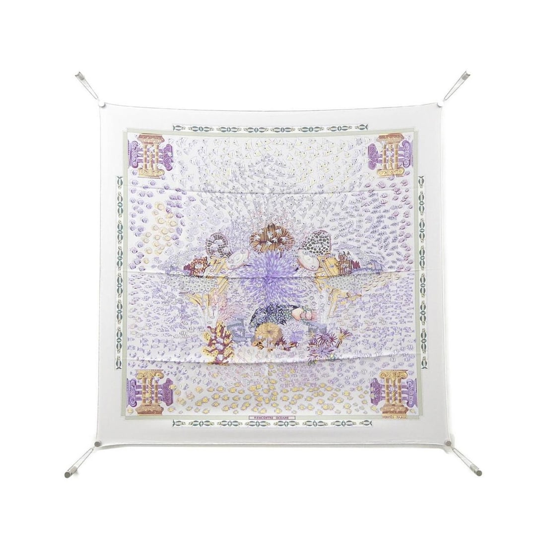 Hermes RENCONTRE OCEANE Carre Scarf Muffler: --- Catalog ---Category: SizeSize (LxW): 90cm x 90cm / 35.43'' x 35.43''Category: DesignType: ScarfColor: Purple, VioletGender: WomenMaterial: Silk Category: GeneralBrand: Hermes--- Item List