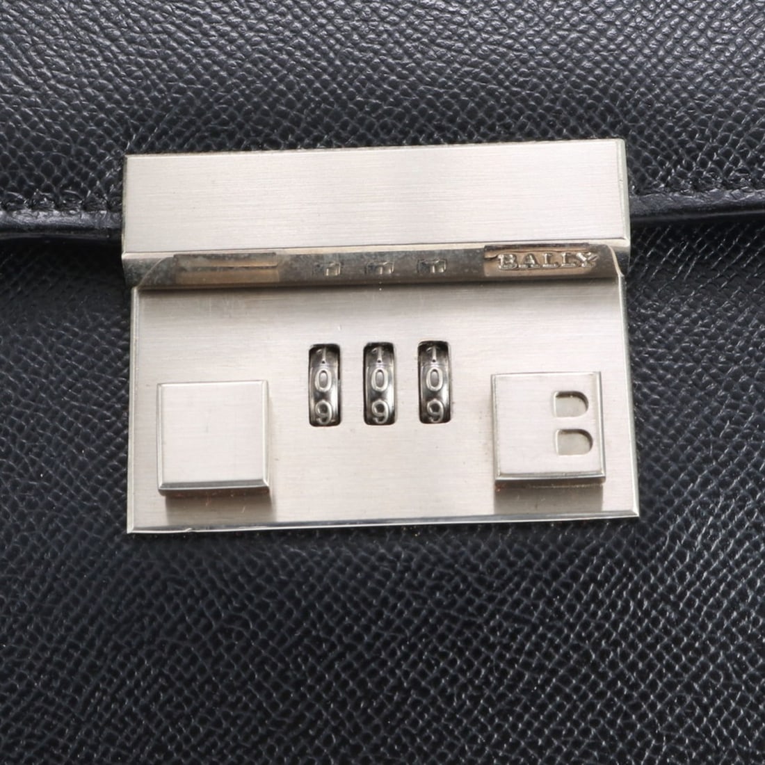 Cartier Entrelacés Small Ring - 7