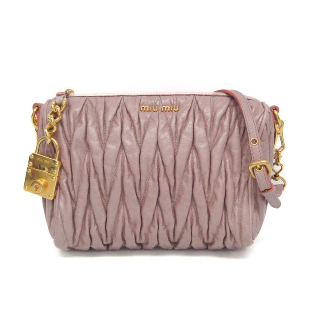 Miu Miu Matelasse Women's Leather Handbag,Shoulder Bag Pink Beige: --- Catalog ---Category: SizeSize (HxWxD): 17cm x 19cm x 7cm / 6.69'' x 7.48'' x 2.75''Strap Length: 57cm - 64cm / 22.44'' - 25.19''Category: DesignType: Handbag, Shoulder bagColor: Pink beigeGender: