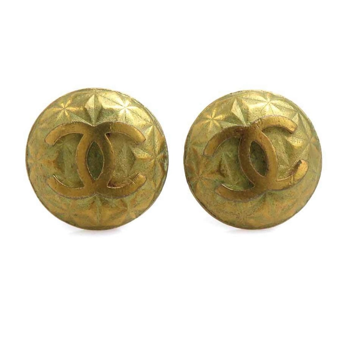 Chanel earrings, Coco Mark design, metal, gold, women's, free shipping, e61628i: --- Catalog ---Category: SizeSize (HxWxD): 20.00mm x 20.00mm / 0.79'' x 0.79''Category: DesignType: Clip earringsColor: GoldGender: WomenMaterial: MetalCategory: GeneralBrand: ChanelCountry of Origin: