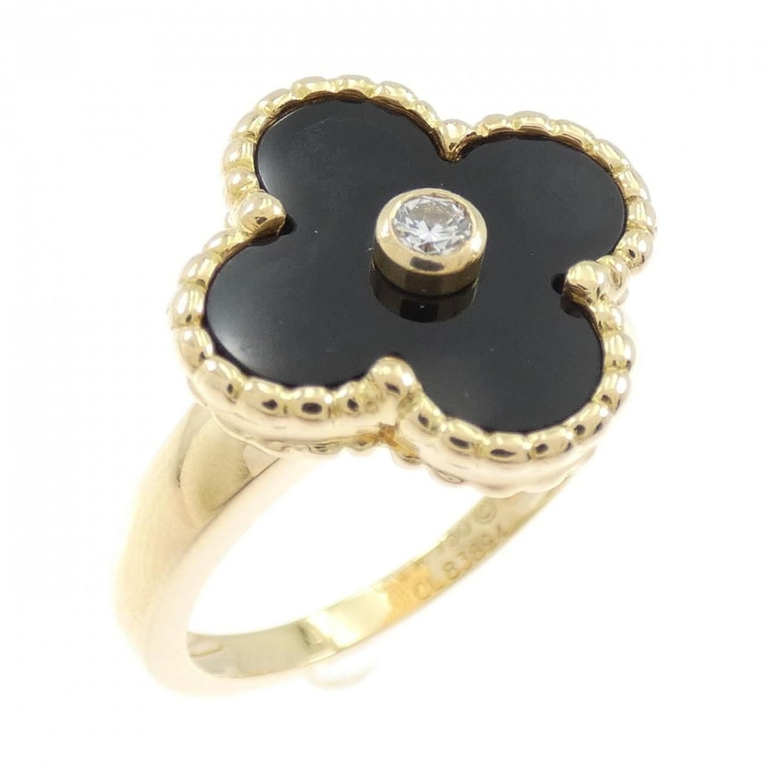 Van Cleef & Arpels Vintage Alhambra Ring: --- Catalog ---Category: SizeWeight: 5.1g / 0.17oz.JP Size: 9US Size: 5Category: DesignType: Band ringStone: Diamond, OnyxGender: WomenMaterial: Yellow gold (18K)Category: GeneralLine: Vintage Alhambr