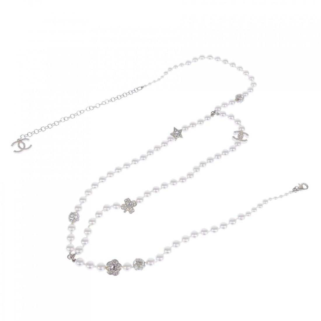 Chanel ABF237B19947 Belt: --- Catalog ---Category: SizeLength: 83.5cm / 32.87''Category: DesignType: Standard beltColor: WhiteGender: WomenCategory: GeneralBrand: Chanel--- Item List ---Section: ConditionRanking: Rank A Used