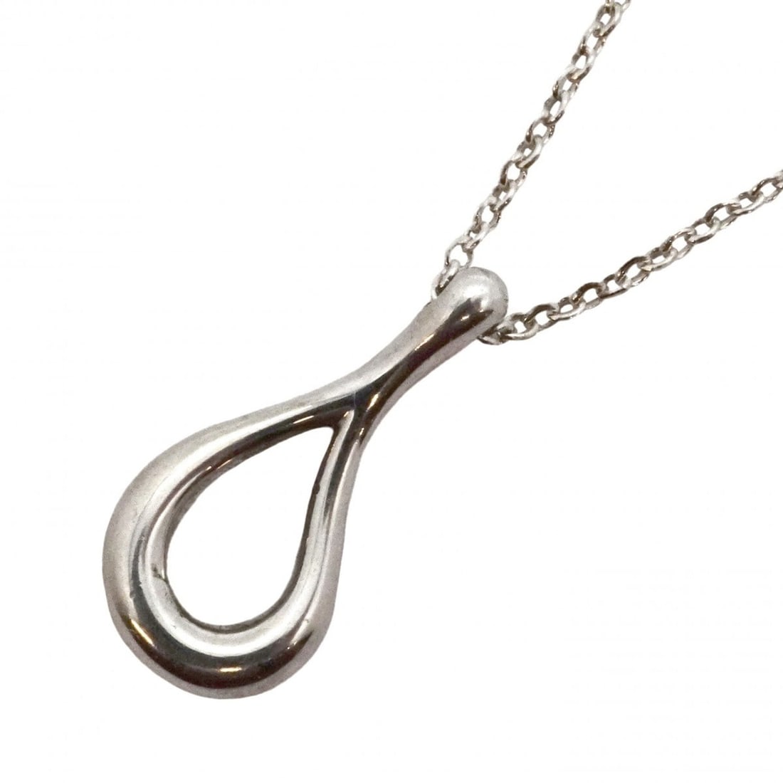 Tiffany & Co. Teardrop Necklace, Sterling Silver 925, Women's: --- Catalog ---Category: SizePendant Size: 16.8mm x 7.8mm / 0.66'' x 0.3''Neck Circumference: 41 cm / 16.14''Category: DesignGender: WomenMaterial: Silver 925Necklace Type: NecklaceCategory: GeneralBr