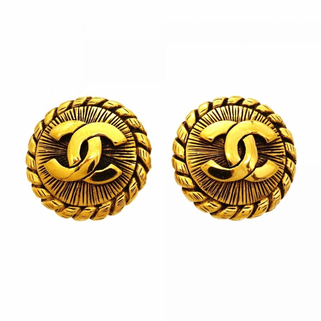 Chanel Earrings, Coco Mark Circle, GP Plated Gold, Women's: --- Catalog ---Category: SizeSize (HxWxD): 22.80mm x 22.80mm / 0.90'' x 0.90''Category: DesignType: Clip earringsColor: GoldGender: WomenMaterial: Gold platingCategory: GeneralBrand: Chanel--- Item Li