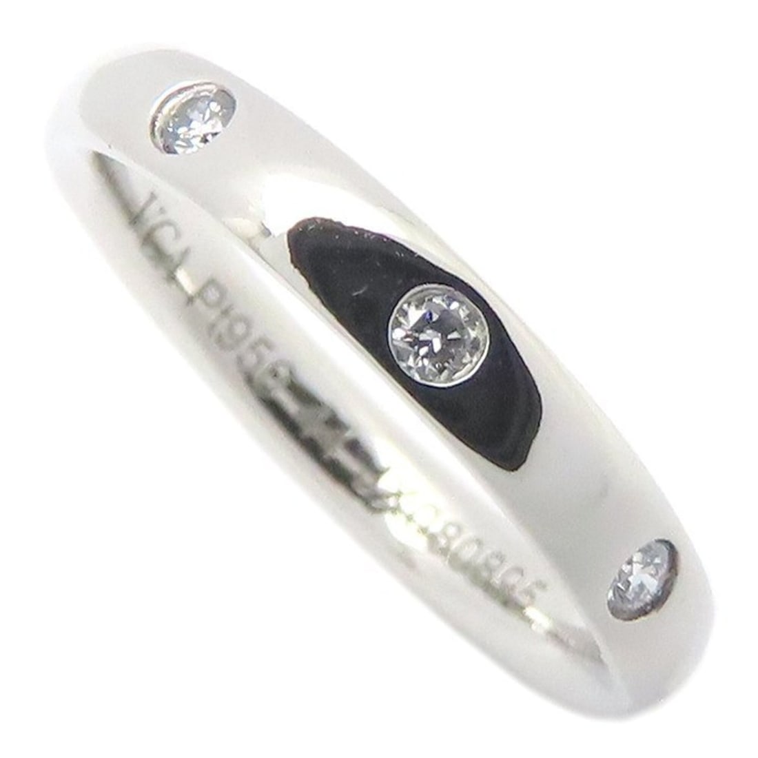 Van Cleef & Arpels Tendrement Etoile Ring, 3-Diamond, Size 44, Platinum 950, Women's, VCARO9Y600: --- Catalog ---Category: SizeUS Size: 3Brand Size: 44Category: DesignType: Band ringGender: WomenMaterial: Platinum 950Category: GeneralMPN: VCARO9Y600Brand: Van Cleef & Arpels--- Item List ---Section