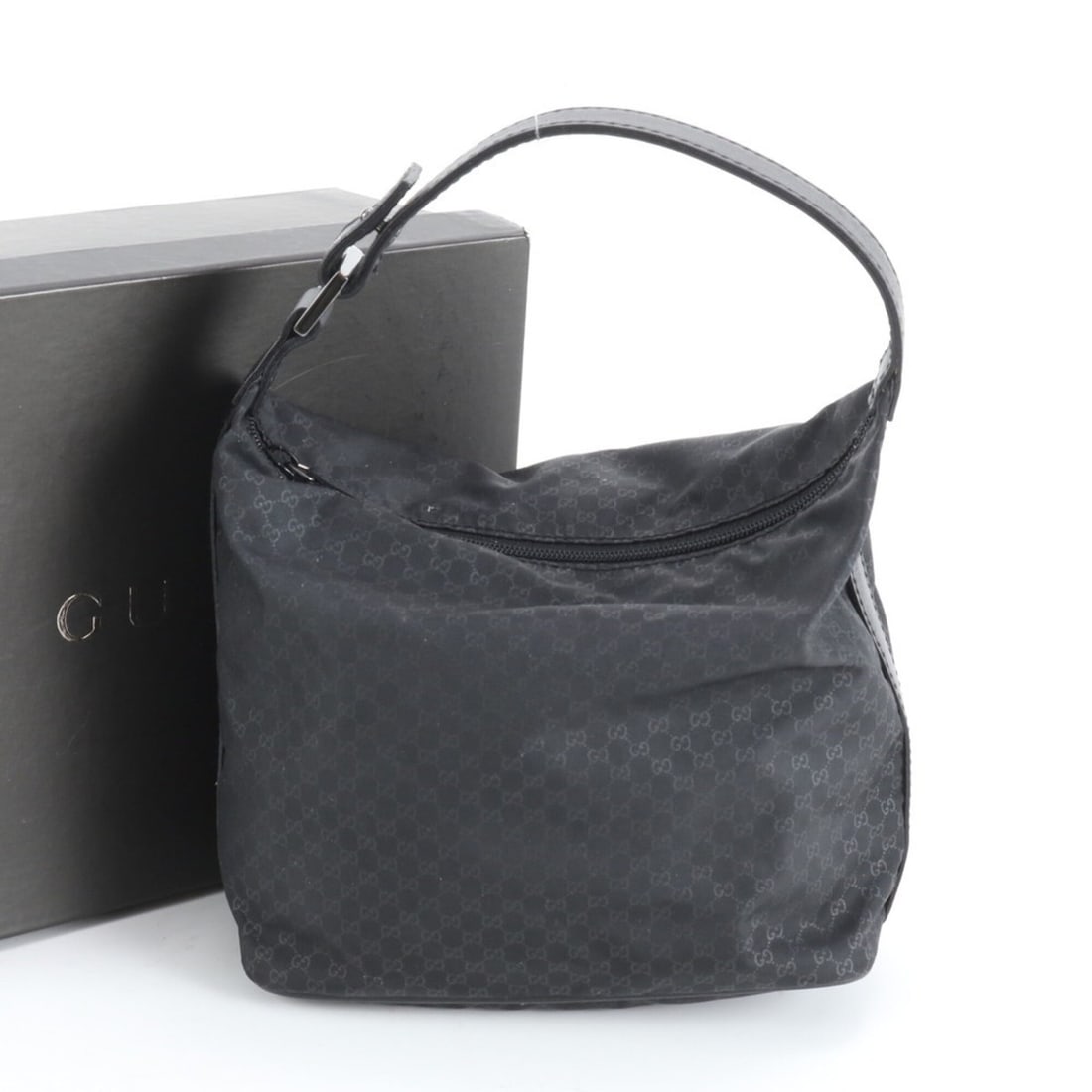 Gucci Micro GG 039 1147 Leather Handbag Tote Bag Black Women's: --- Catalog ---Category: SizeSize (HxWxD): 15cm x 17cm x 9cm / 5.9'' x 6.69'' x 3.54''Handle Length: 23cm / 9.05''Category: DesignType: Handbag, Tote bagColor: BlackGender: WomenMaterial: Leather , Ny