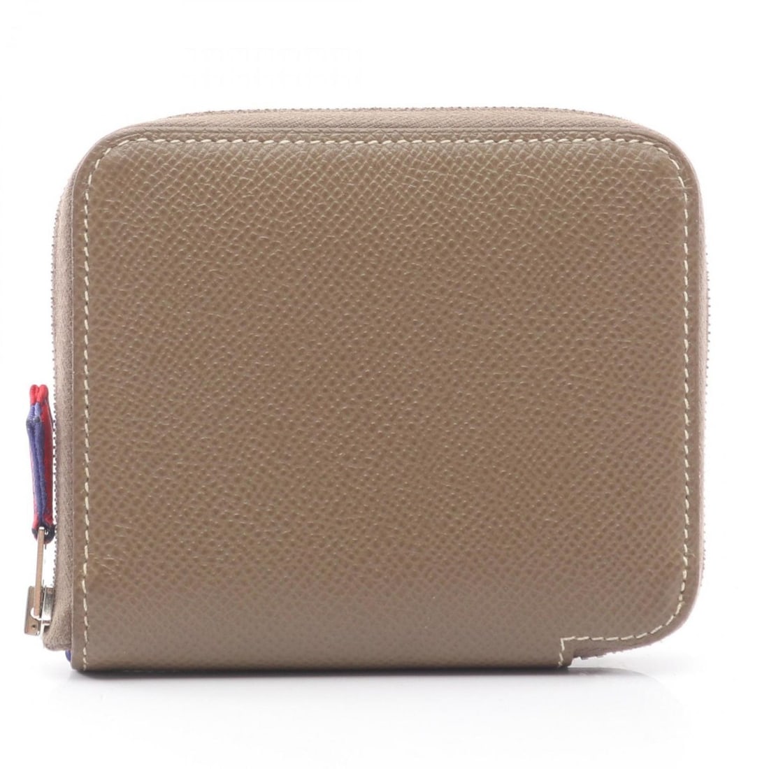 Hermes Azap Compact Silk In Round Wallet, Leather, Veau Epsom, Women's, Gray, 063637CK: --- Catalog ---Category: SizeSize (HxWxD): 9.5cm x 11cm x 1.5cm / 3.74'' x 4.33'' x 0.59''Category: DesignType: Coin purse/coin caseColor: Etoupe gray, GrayGender: WomenMaterial: Epsom leather Categor