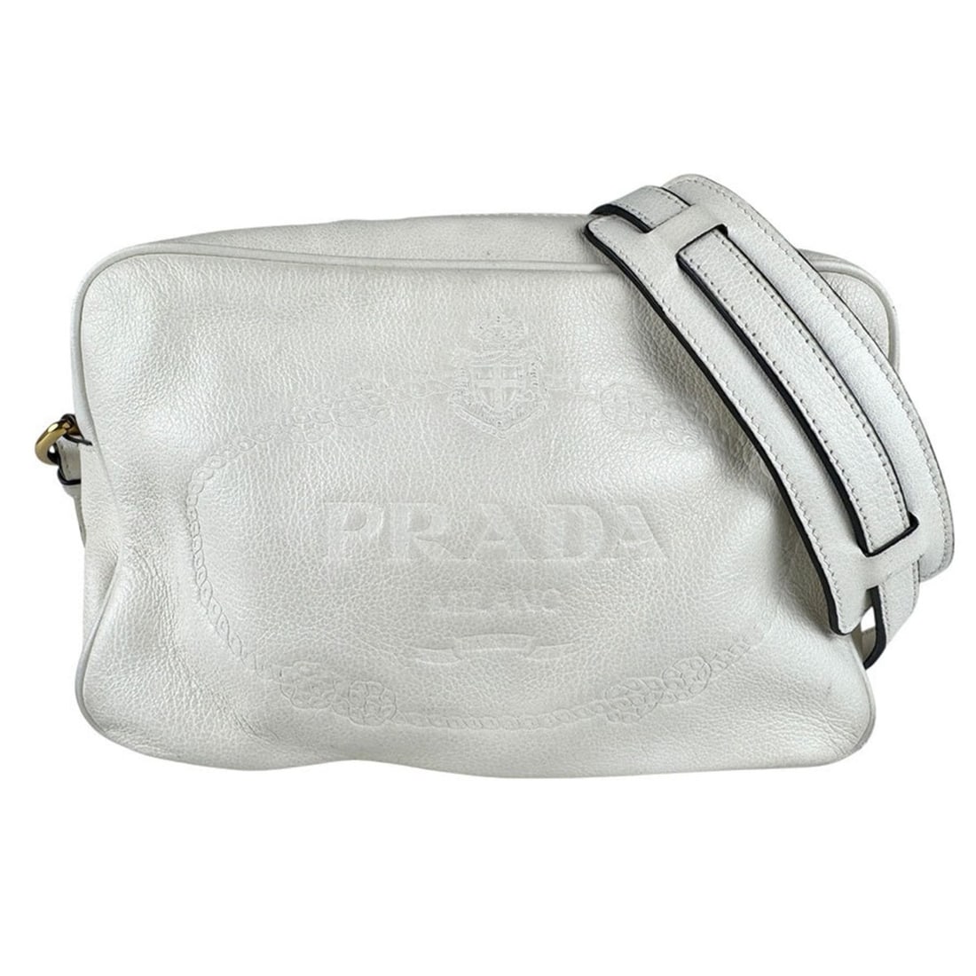 Prada PRADA Shoulder Bag Leather White Women's Free Shipping z9004: --- Catalog ---Category: SizeSize (HxWxD): 15cm x 21cm x 8cm / 5.9'' x 8.26'' x 3.14''Category: DesignType: Shoulder bagColor: WhiteGender: WomenMaterial: Leather Category: GeneralBrand: Prada--- Item