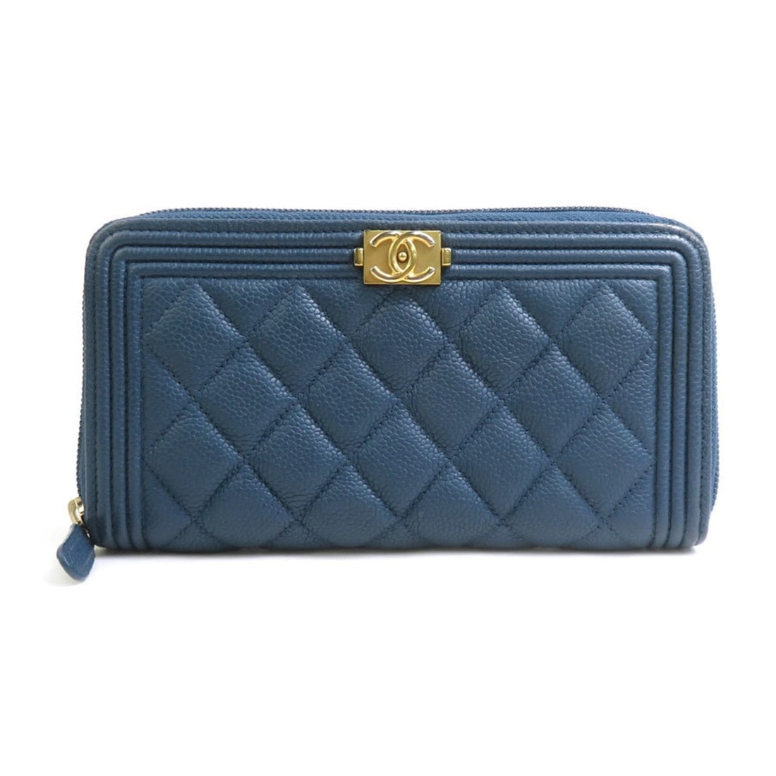 Chanel Boy Round Zip Long Wallet, Caviar Leather, Navy Gold, Women's, Free Shipping, h32045a: --- Catalog ---Category: SizeSize (HxWxD): 10cm x 19cm x 2.5cm / 3.93'' x 7.48'' x 0.98''Category: DesignType: Long wallet (bi-fold)Color: NavyGender: WomenMaterial: Grained Calfskin Category: General