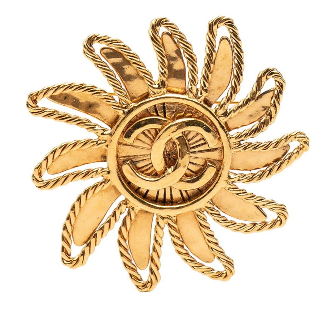 Chanel Coco Mark Sun Motif Vintage Brooch Gold Plated Women's CHANEL: --- Catalog ---Category: SizeSize (HxWxD): 6cm x 6cm / 2.36'' x 2.36''Category: DesignType: BroochColor: GoldGender: WomenMaterial: Gold platingCategory: GeneralBrand: Chanel--- Item List ---Section: