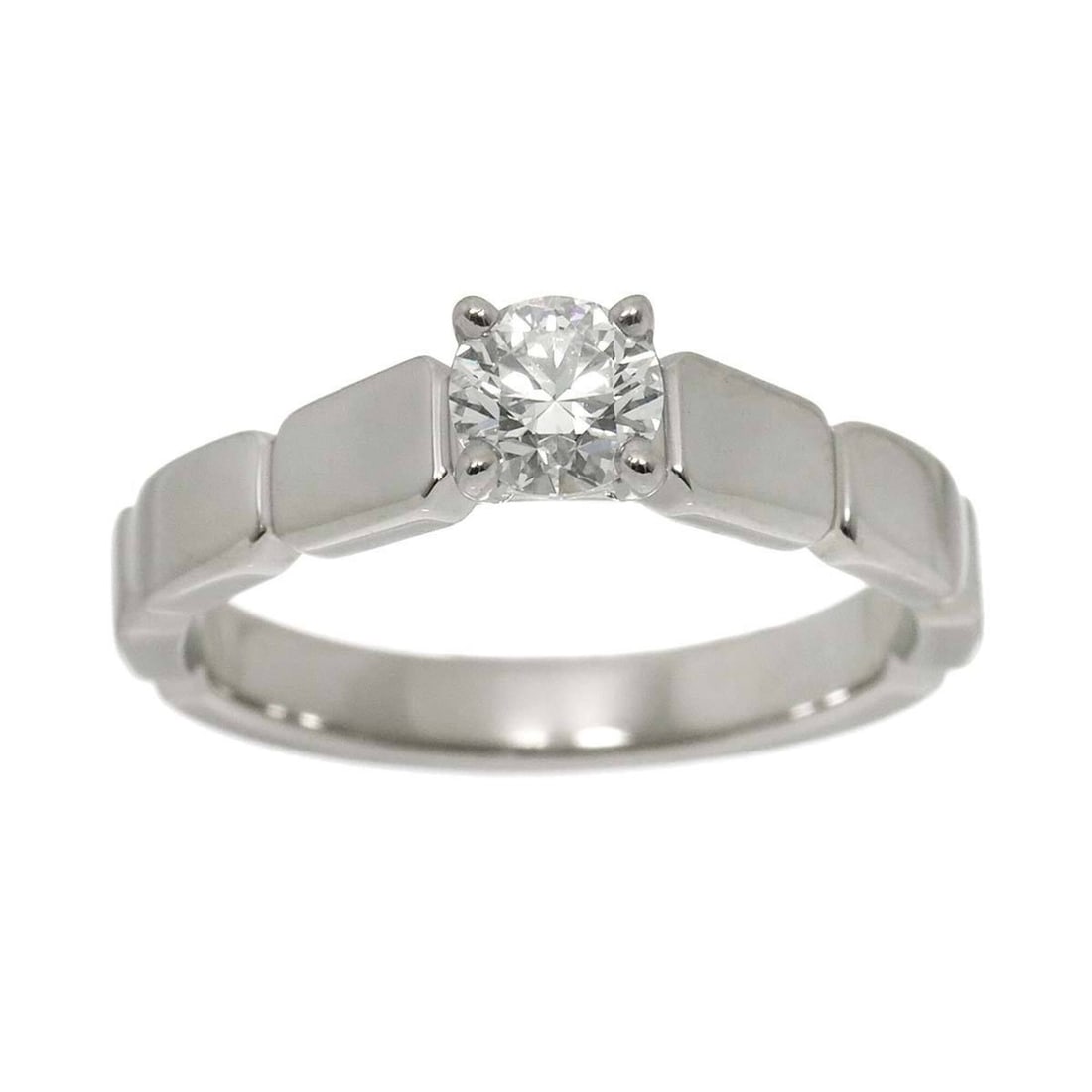 Chanel Première Promesse Diamond Ring, 0.31ct E VVS1 3EX, Size 48, Platinum.: --- Catalog ---Category: SizeUS Size: 4.5Brand Size: 48Category: DesignType: Band ringGender: WomenMaterial: Platinum 950Category: GeneralBrand: Chanel--- Item List ---Section: ConditionRanking: Rank