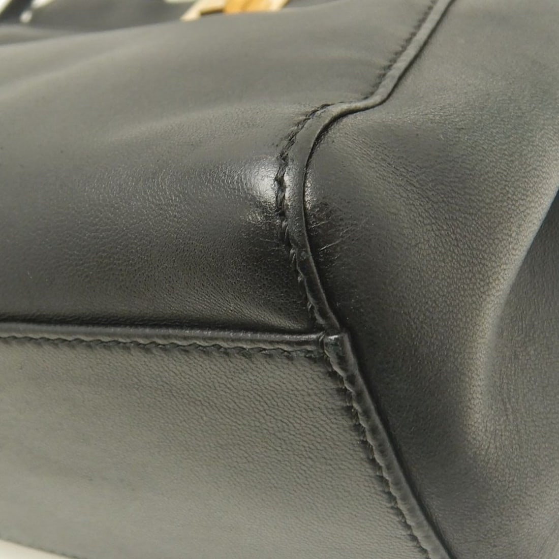 Louis Vuitton Monogram Reverse LV Initial Belt - 16