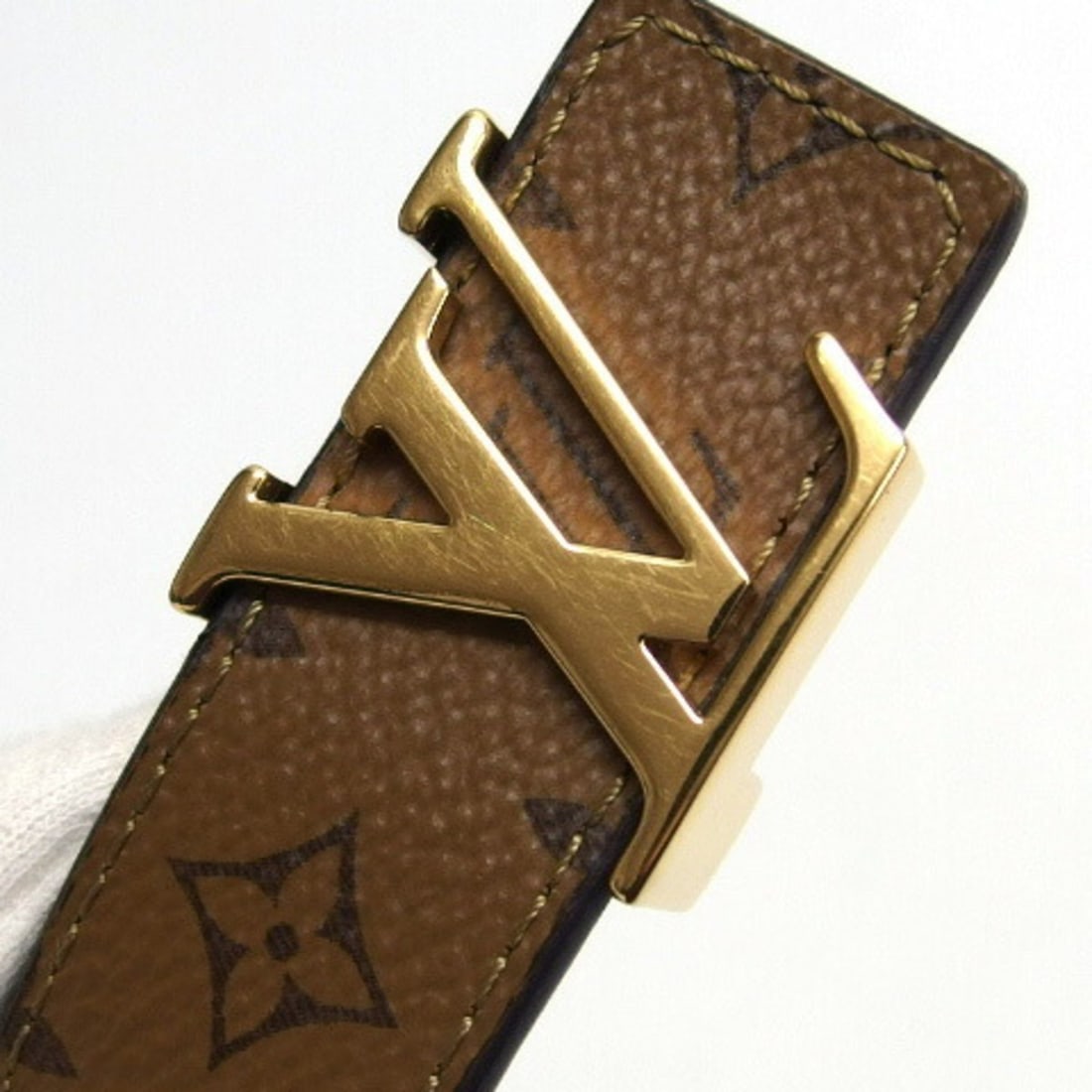 Louis Vuitton Monogram Reverse LV Initial Belt - 9