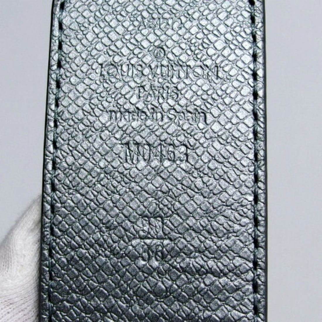 Louis Vuitton Monogram Eclipse Reverse Ceinture LV Initials - 6