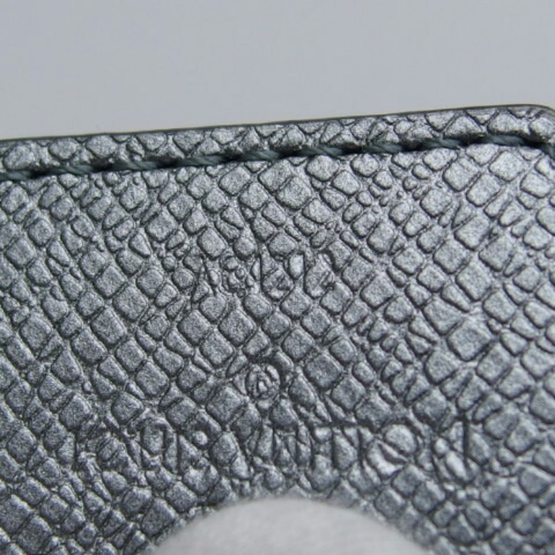 Louis Vuitton Monogram Eclipse Reverse Ceinture LV Initials - 8