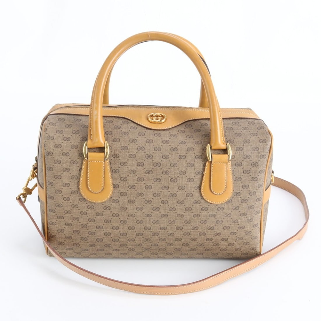 Gucci Old Micro GG Leather Mini Boston Shoulder Bag Handbag for Women: --- Catalog ---Category: SizeSize (HxWxD): 18cm x 30cm x 13cm / 7.08'' x 11.81'' x 5.11''Strap Length: 116cm / 45.66''Handle Length: 36cm / 14.17''Category: DesignType: Handbag, Shoulder bagColor: Bro
