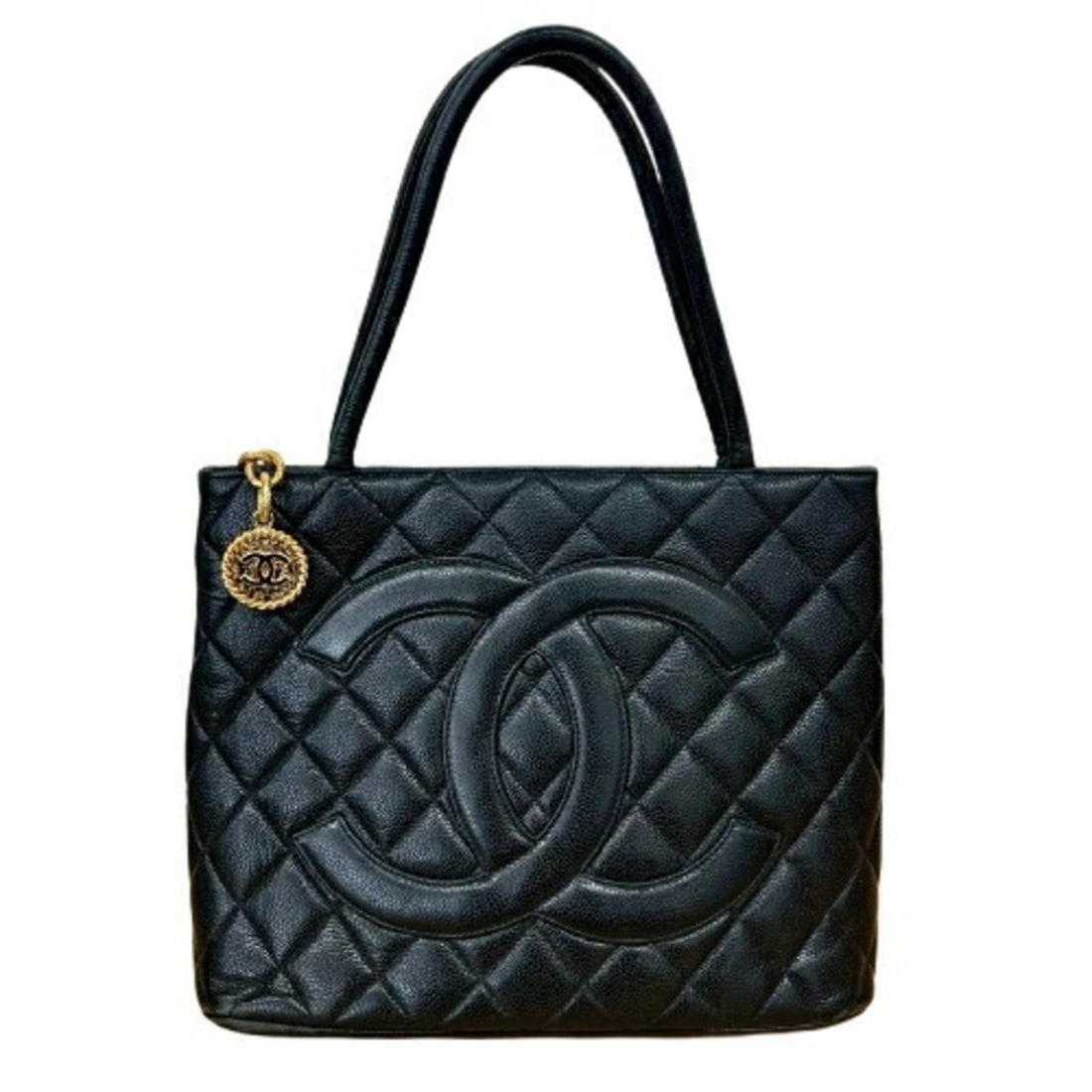 CHANEL Matelassé Reissue Tote Bag, Caviar Leather, Coco Mark, Shoulder Women's: --- Catalog ---Category: SizeSize (HxWxD): 24cm x 30cm x 14cm / 9.44'' x 11.81'' x 5.51''Category: DesignType: Shoulder bag, Tote bagColor: BlackGender: WomenMaterial: Leather Category: GeneralBrand:
