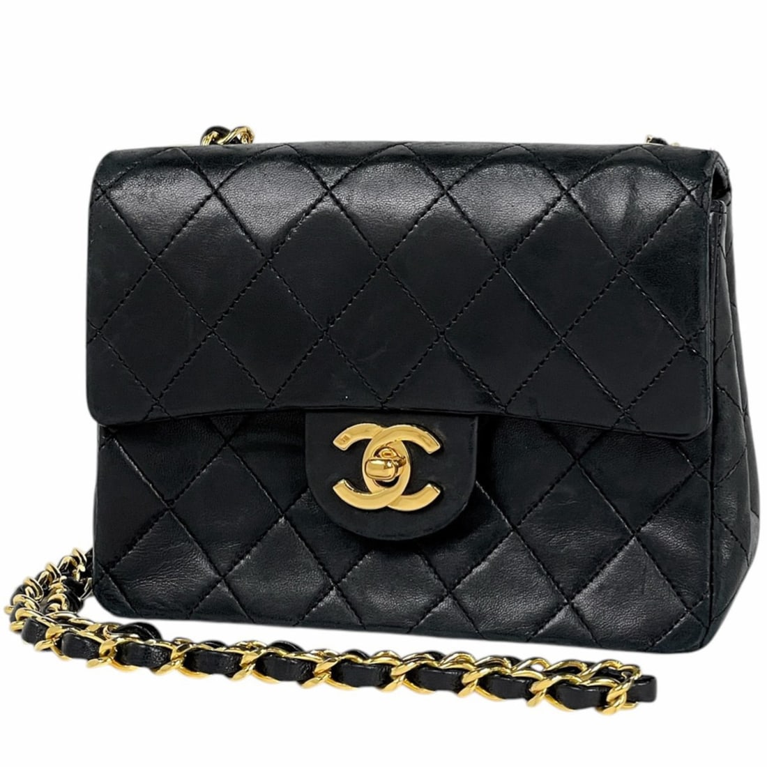 Chanel Mini Matelassé Single Flap Chain Shoulder Bag, Coco Mark, Leather, Black, A01115, Women's: --- Catalog ---Category: SizeSize (HxWxD): 14cm x 17.5cm x 6cm / 5.51'' x 6.88'' x 2.36''Category: DesignType: Shoulder bagColor: BlackGender: WomenMaterial: Leather Category: GeneralBrand: Chanel---