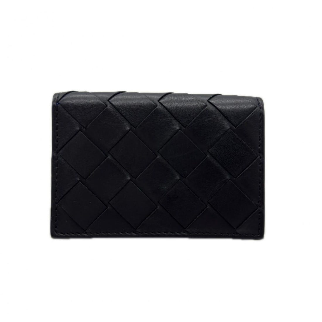 BOTTEGA VENETA Intrecciato Compact Wallet 667036 Tri-fold Black Blue Calf Leather Men's: --- Catalog ---Category: SizeSize (HxWxD): 6.5cm x 9.5cm x 3cm / 2.55'' x 3.74'' x 1.18''Category: DesignType: Wallet (tri-fold)Color: Black, BlueGender: MenMaterial: Intrecciato Category: GeneralMPN: