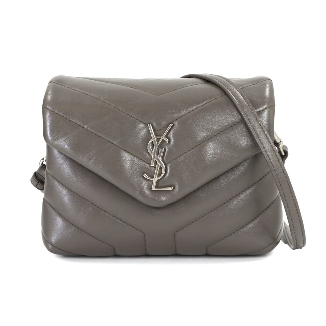Saint Laurent Loulou Toy Shoulder Handbag, Leather, Gray, 467072: --- Catalog ---Category: SizeSize (HxWxD): 14cm x 19cm x 7cm / 5.51'' x 7.48'' x 2.75''Category: DesignType: Shoulder bagColor: GrayGender: WomenMaterial: Leather Category: GeneralMPN: 467072Brand: Sa