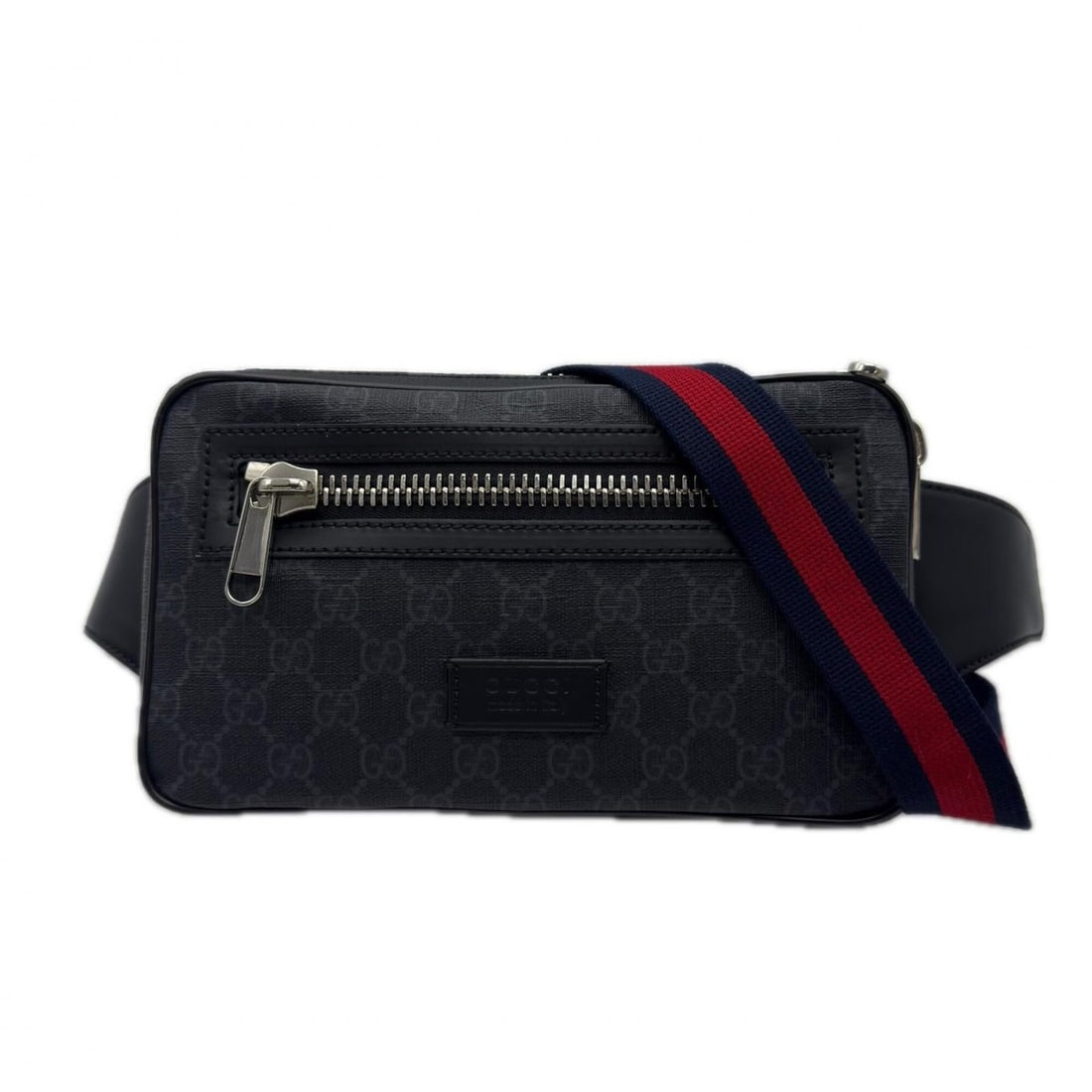 GUCCI GG Supreme Soft Belt Bag 474293 Shoulder Gray Navy Red Coated Canvas Leather Men's: --- Catalog ---Category: SizeSize (HxWxD): 14cm x 24cm x 5cm / 5.51'' x 9.44'' x 1.96''Strap Length: 98cm / 38.58''Category: DesignType: Shoulder bagColor: Gray navy, Red colorGender: MenClosure: Zipp