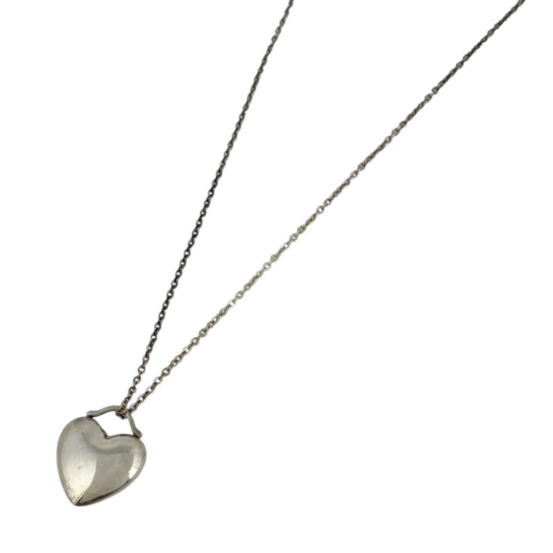 Tiffany & Co. Heart Motif Necklace, Sterling Silver 925, Silver, Women's: --- Catalog ---Category: SizeNeck Circumference: 88 cm / 34.64''Category: DesignColor: SilverGender: WomenNecklace Type: NecklaceCategory: GeneralBrand: Tiffany--- Item List ---Section: ConditionRanki