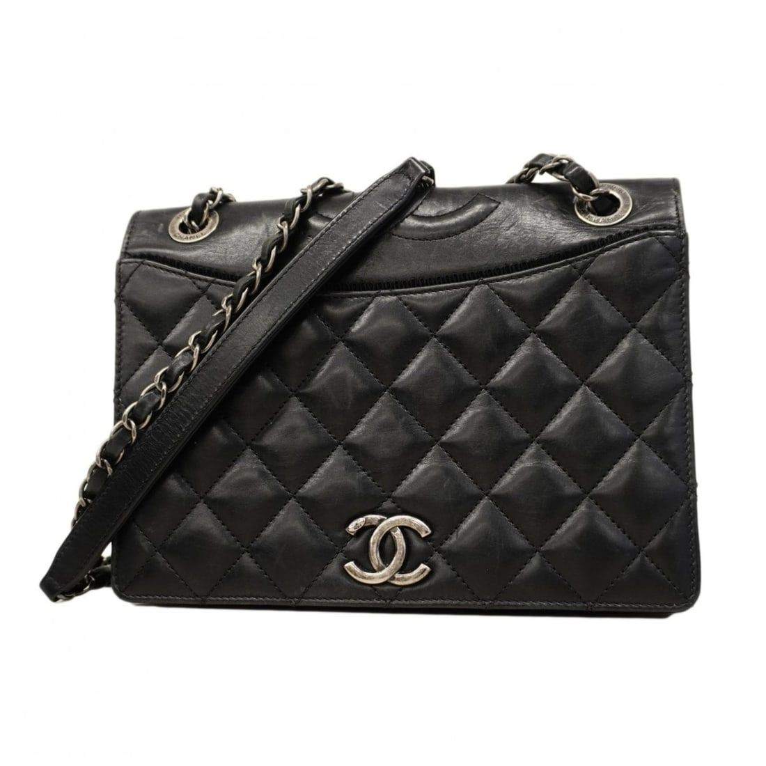 Chanel Matelassé Shoulder Bag with Double Chain, Lambskin, Black, Women's, P2483870: --- Catalog ---Category: SizeSize (HxWxD): 17cm x 23cm x 5cm / 6.69'' x 9.05'' x 1.96''Category: DesignType: Shoulder bagColor: BlackGender: WomenMaterial: Leather Hardware Color: SilverLeather/Fur Ty