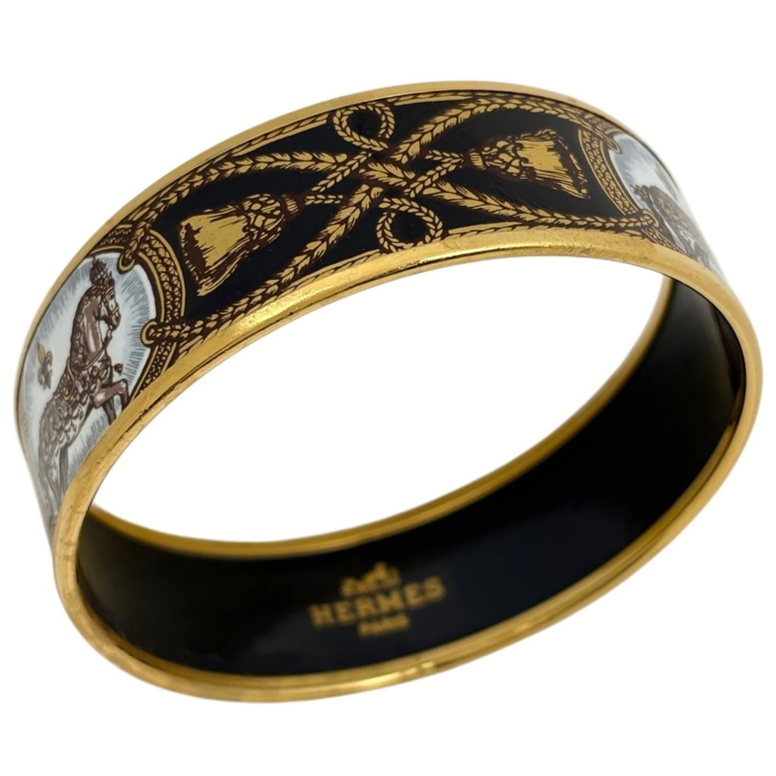 Hermes HERMES Email GM Cloisonné Bangle GP Gold Black Women's: --- Catalog ---Category: SizeWidth: 5mm / 0.19''Stone Size (HxW): 20.5cm x 2cm / 8.07'' x 0.78''Category: DesignType: BangleColor: BlackGender: WomenCategory: GeneralBrand: Hermes--- Item List ---Sect