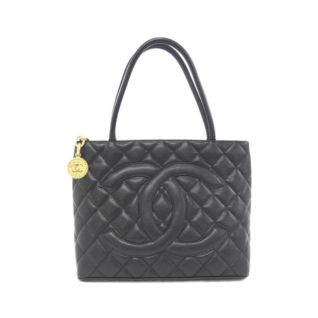 Chanel 1804 handbag: --- Catalog ---Category: SizeSize (HxWxD): 24cm x 29cm x 14cm / 9.44'' x 11.41'' x 5.51''Category: DesignType: HandbagColor: BlackGender: WomenMaterial: Grained Calfskin Category: GeneralMPN: