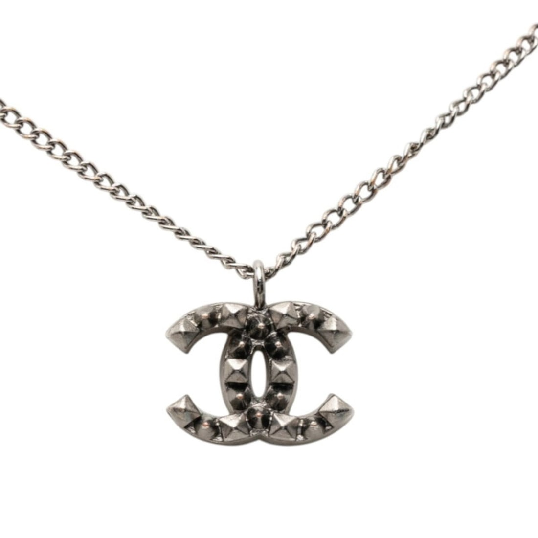 Chanel Coco Mark Stud Pendant Necklace, Silver Metal, Women's CHANEL: --- Catalog ---Category: SizePendant Size: 14.1mm x 18mm / 0.55'' x 0.7''Neck Circumference: 42 cm / 16.53''Category: DesignColor: SilverGender: WomenMaterial: MetalPendant Type: PendantNecklace Type: