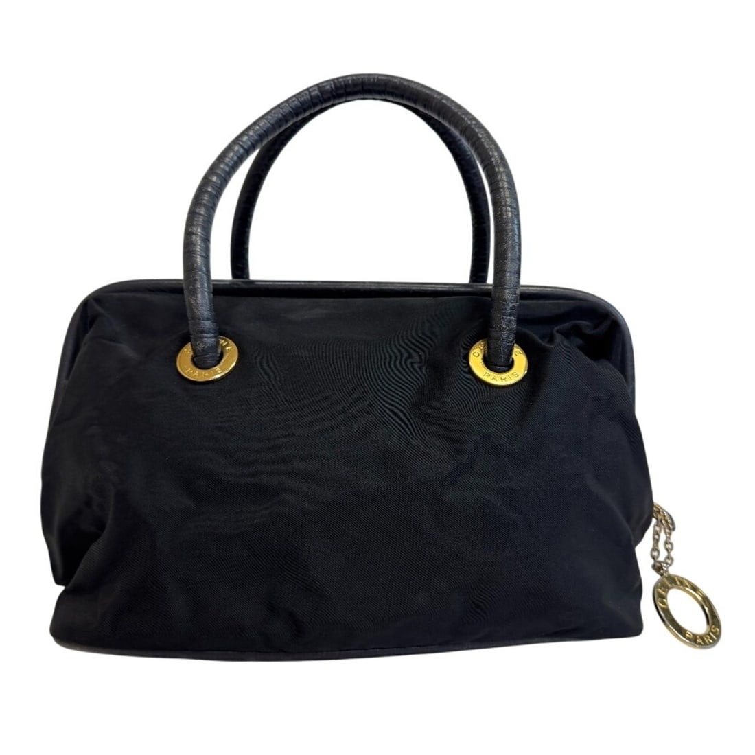 CELINE Circle Logo Handbag, Black: --- Catalog ---Category: SizeSize (HxWxD): 22cm x 30cm x 17cm / 8.66'' x 11.81'' x 6.69''Category: DesignType: HandbagColor: BlackGender: WomenMaterial: Nylon , Leather Category: GeneralBrand: Celine-